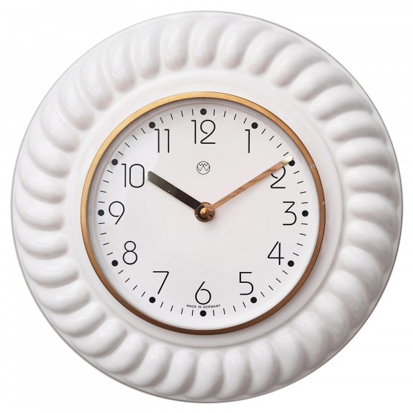 Quarz-Küchenuhr / Backform-Design